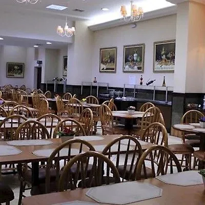 Hotel Popelka Praga 4*,