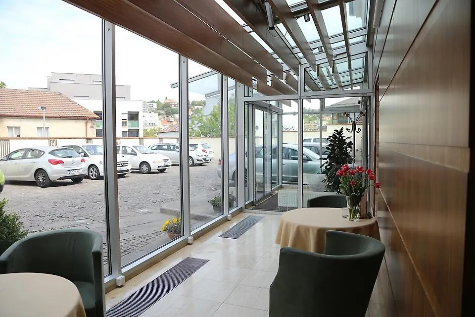 ****  פראג Hotel Popelka צ'כיה